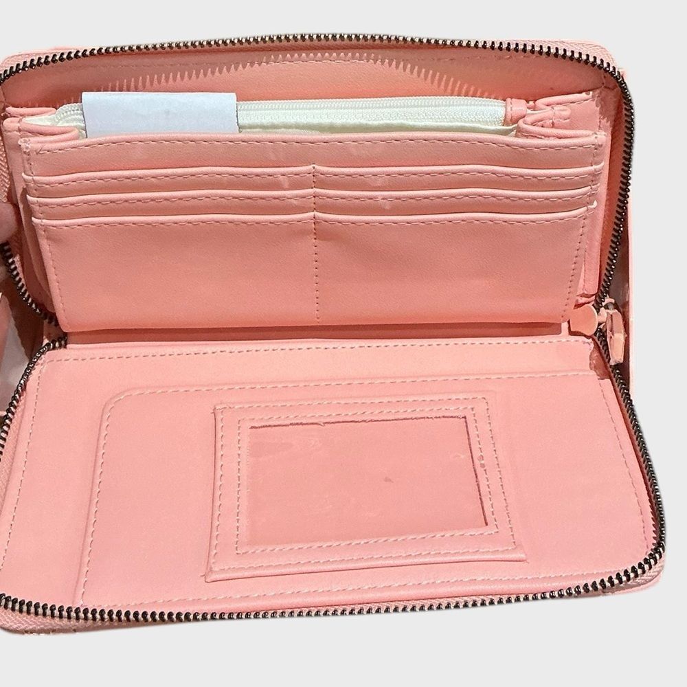 Betsey Johnson Pink Quilted Floral Zip Around Wallet Wristlet NWT - Picture 5 of 6